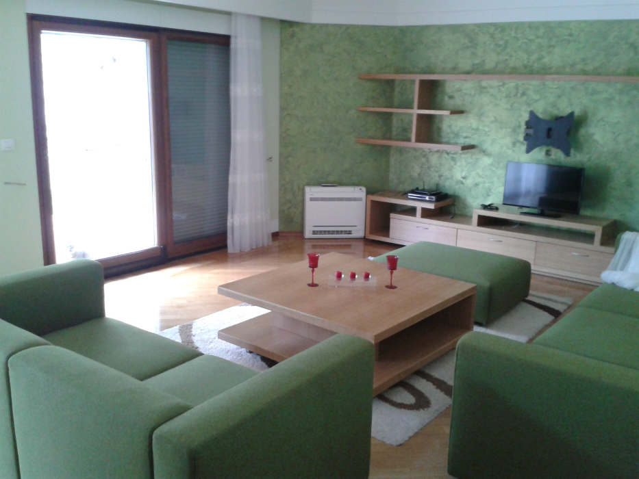 Apartment 150m2 with garden, City center, fully furnished